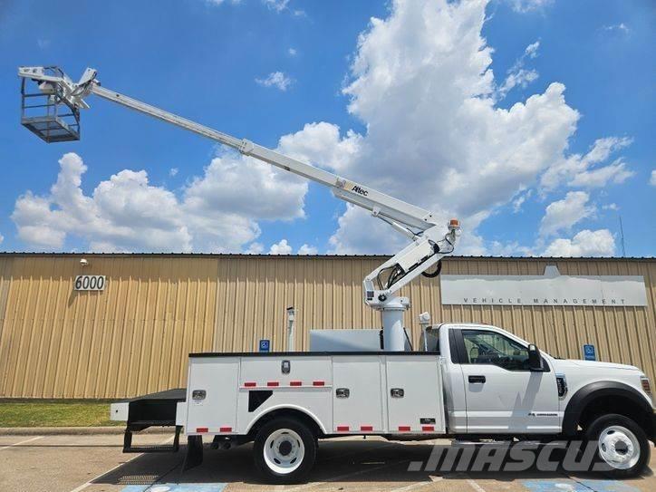 Ford F-450 Автовишки на базі вантажівки