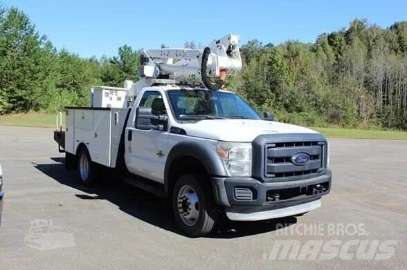 Ford F-550 Автовишки на базі вантажівки