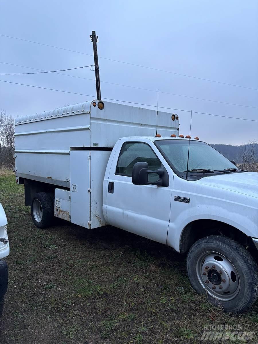 Ford F-550 Комунальні автомобілі / автомобілі загального призначення