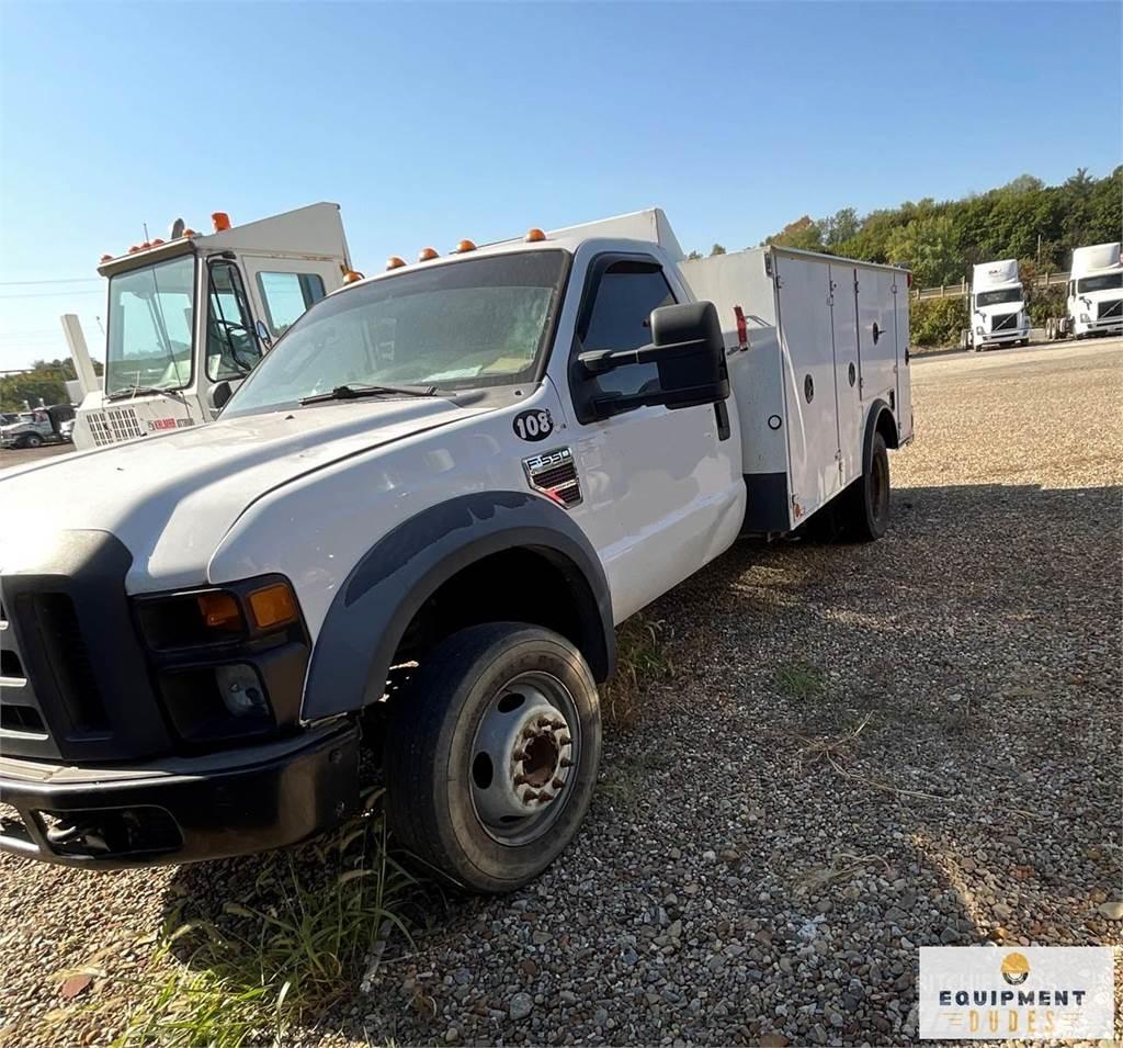 Ford F-550 Комунальні автомобілі / автомобілі загального призначення