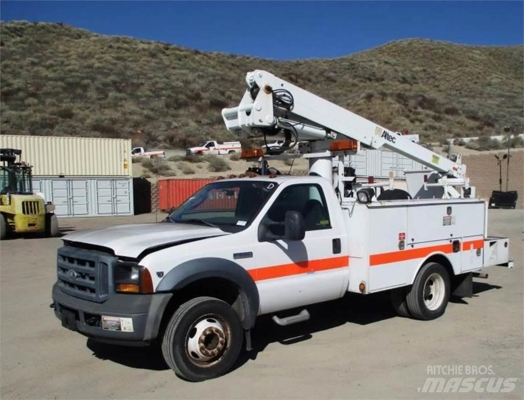 Ford F-550 Автовишки на базі вантажівки