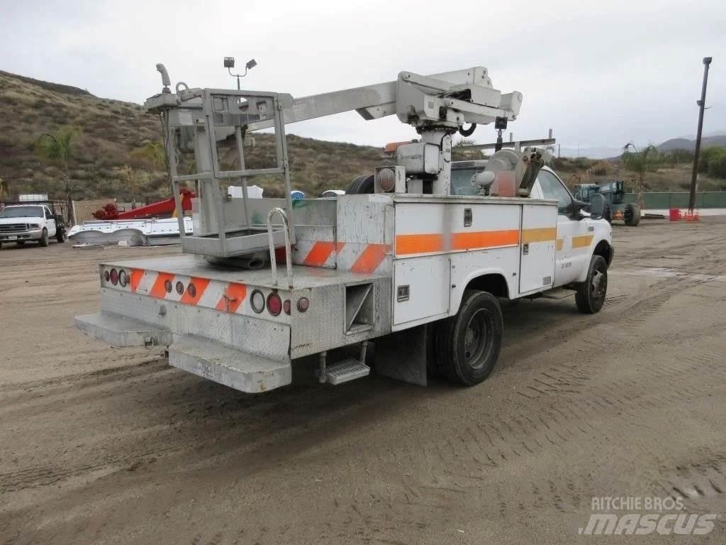 Ford F-550 Автовишки на базі вантажівки