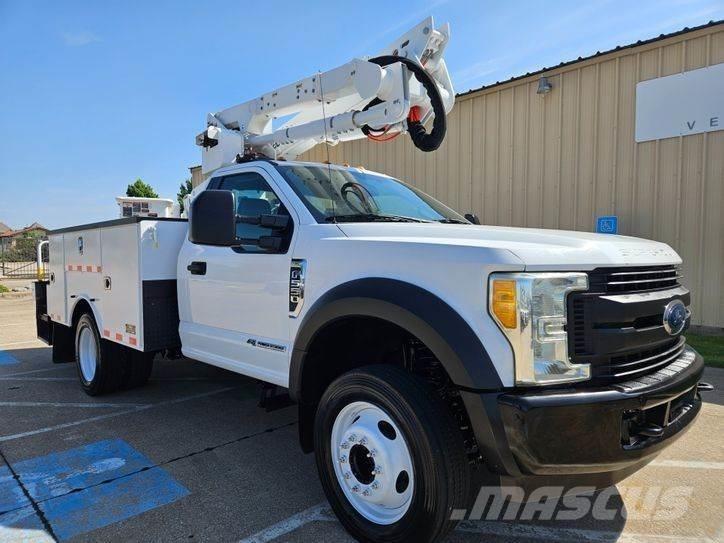 Ford F-550 Автовишки на базі вантажівки