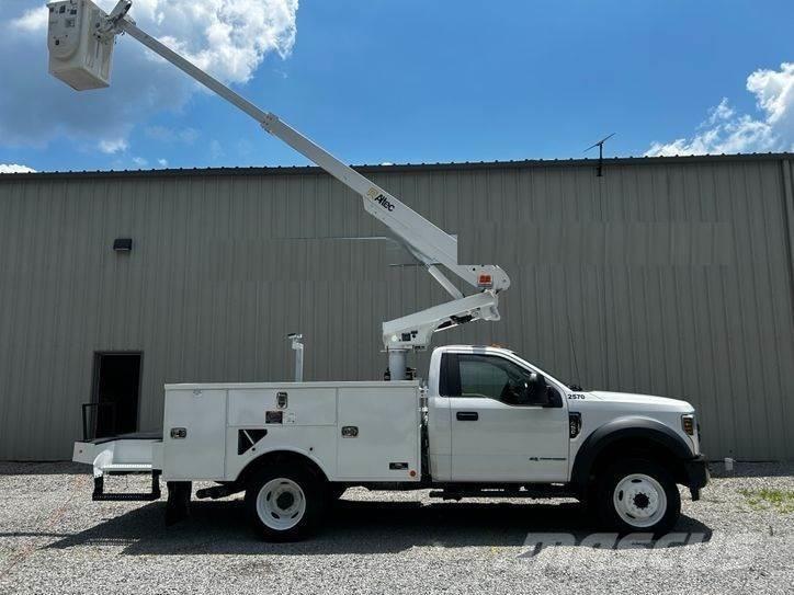 Ford F-550 Автовишки на базі вантажівки