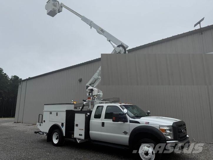 Ford F-550 Автовишки на базі вантажівки