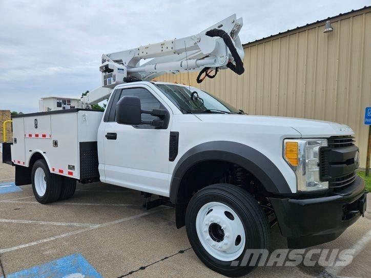 Ford F-550 Автовишки на базі вантажівки