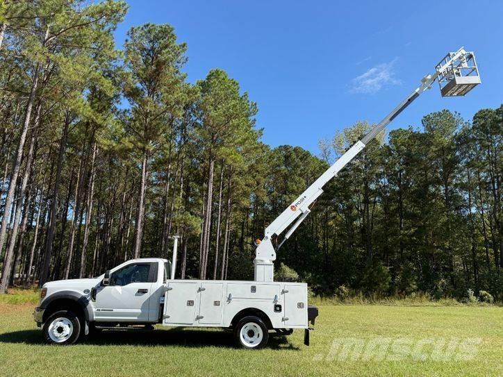 Ford F-550 Автовишки на базі вантажівки