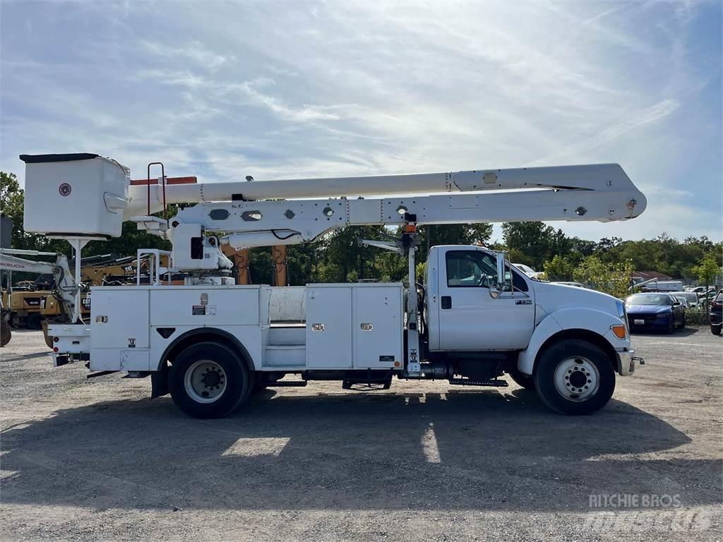 Ford F-750 Автовишки на базі вантажівки