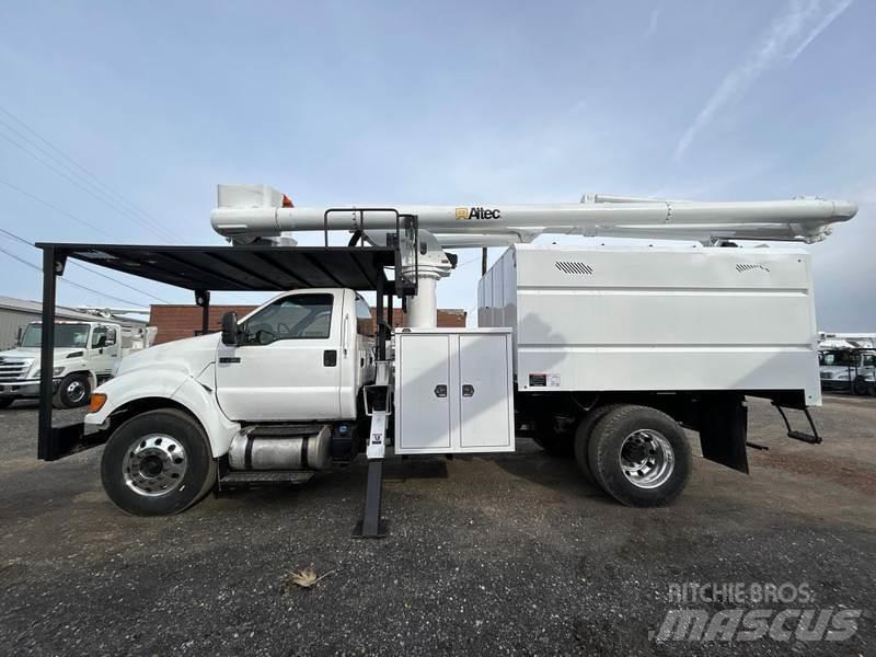 Ford F-750 Автовишки на базі вантажівки