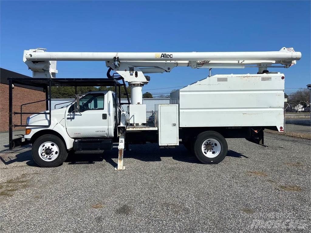 Ford F-750 Автовишки на базі вантажівки