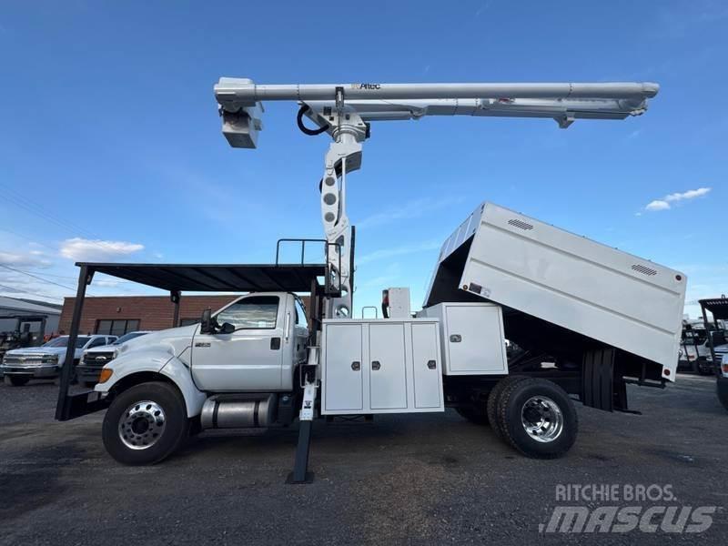 Ford F-750 Автовишки на базі вантажівки