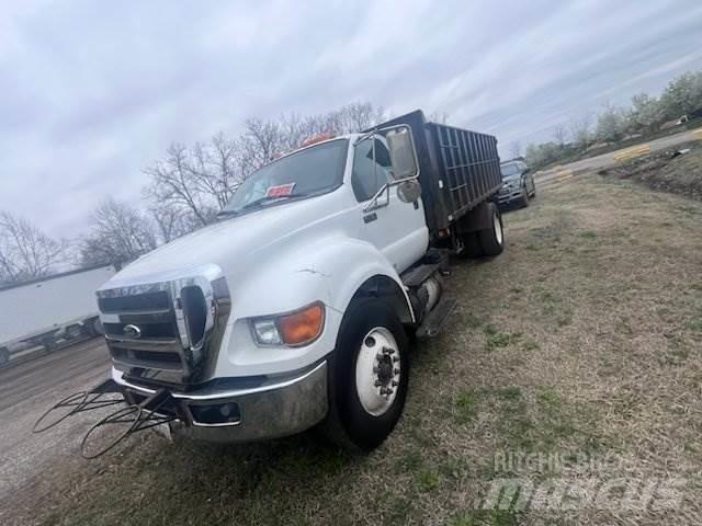 Ford F-750 Самоскиди