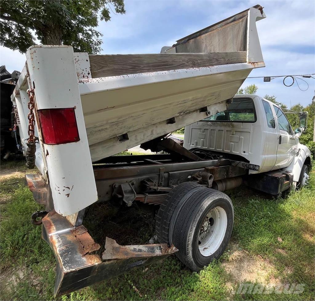 Ford F-750 Самоскиди