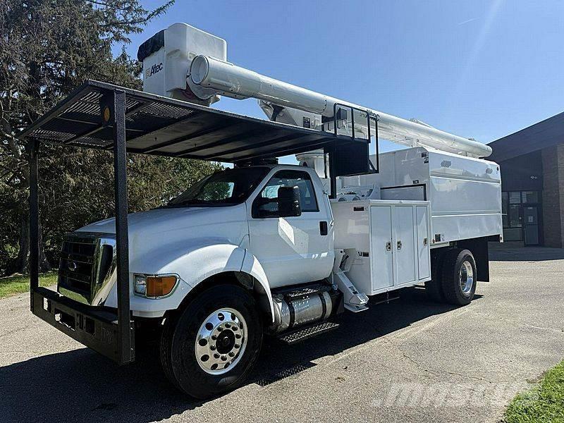 Ford F-750 Автовишки на базі вантажівки