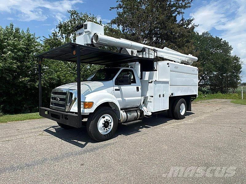 Ford F-750 Автовишки на базі вантажівки