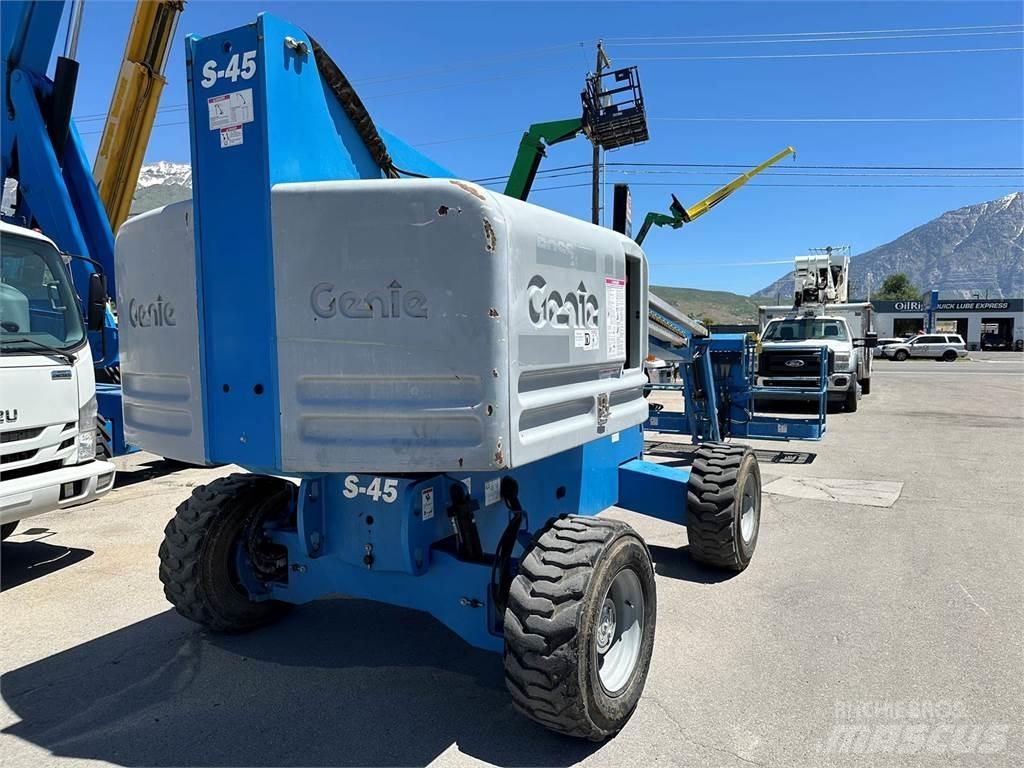 Genie S-45 Телескопічні підйомники