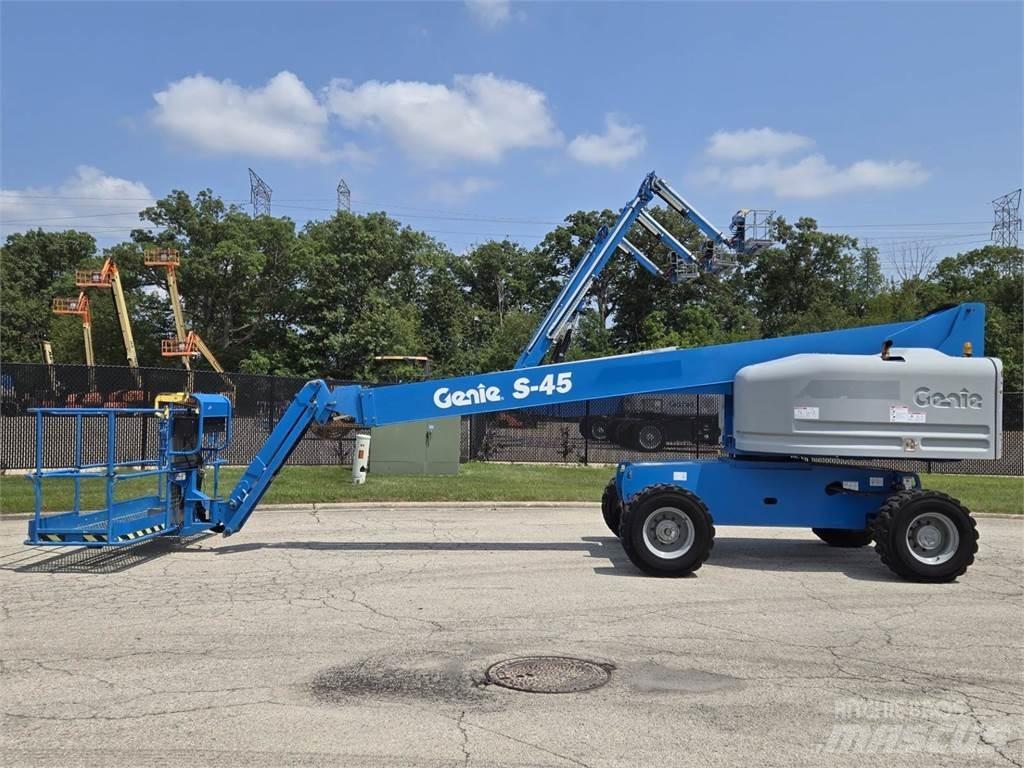 Genie S-45 Телескопічні підйомники