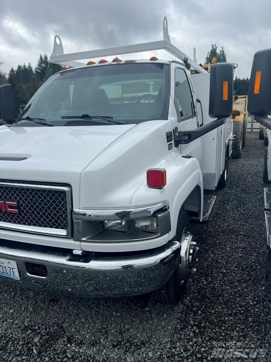 GMC 4500 Комунальні автомобілі / автомобілі загального призначення