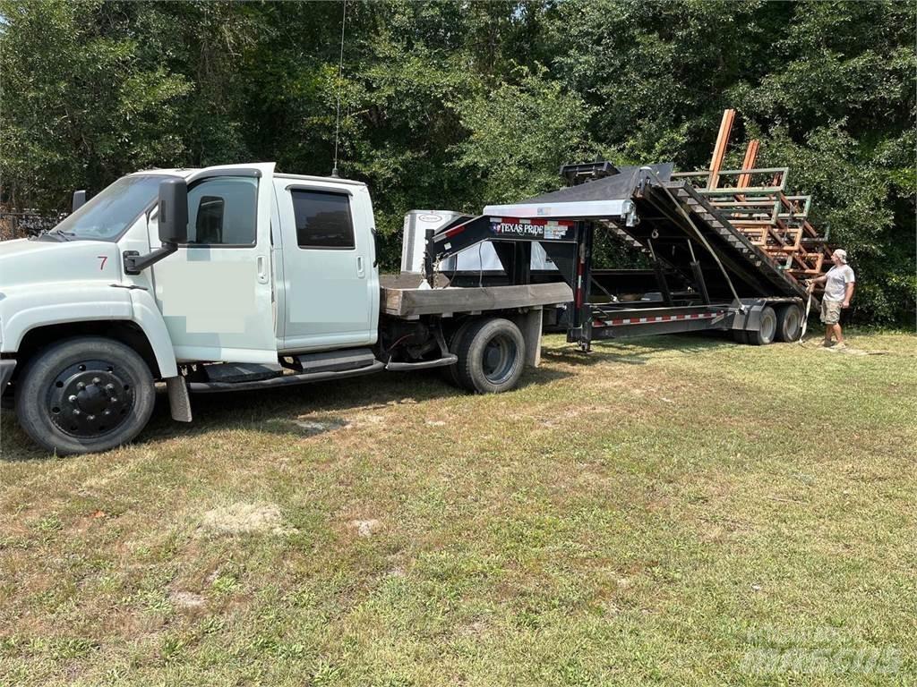 GMC C4500 Вантажівки-платформи/бокове розвантаження