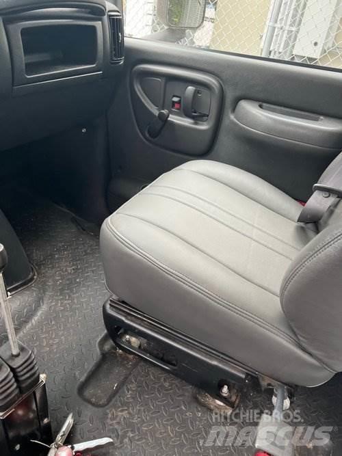 GMC C7500 Вантажівки для тріски