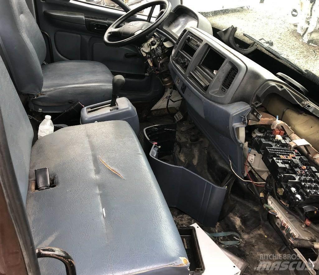 Hino 238 Транспорт - Інші