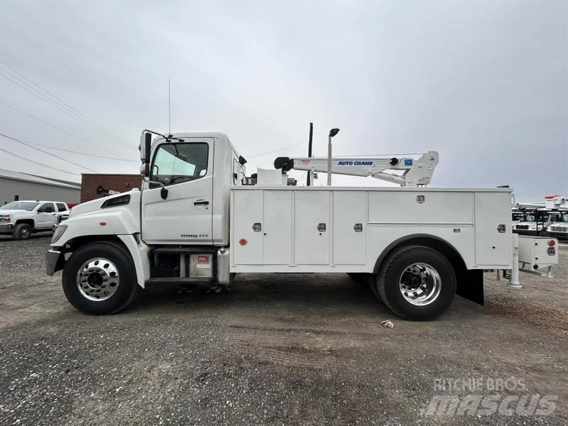 Hino 338 Комунальні автомобілі / автомобілі загального призначення
