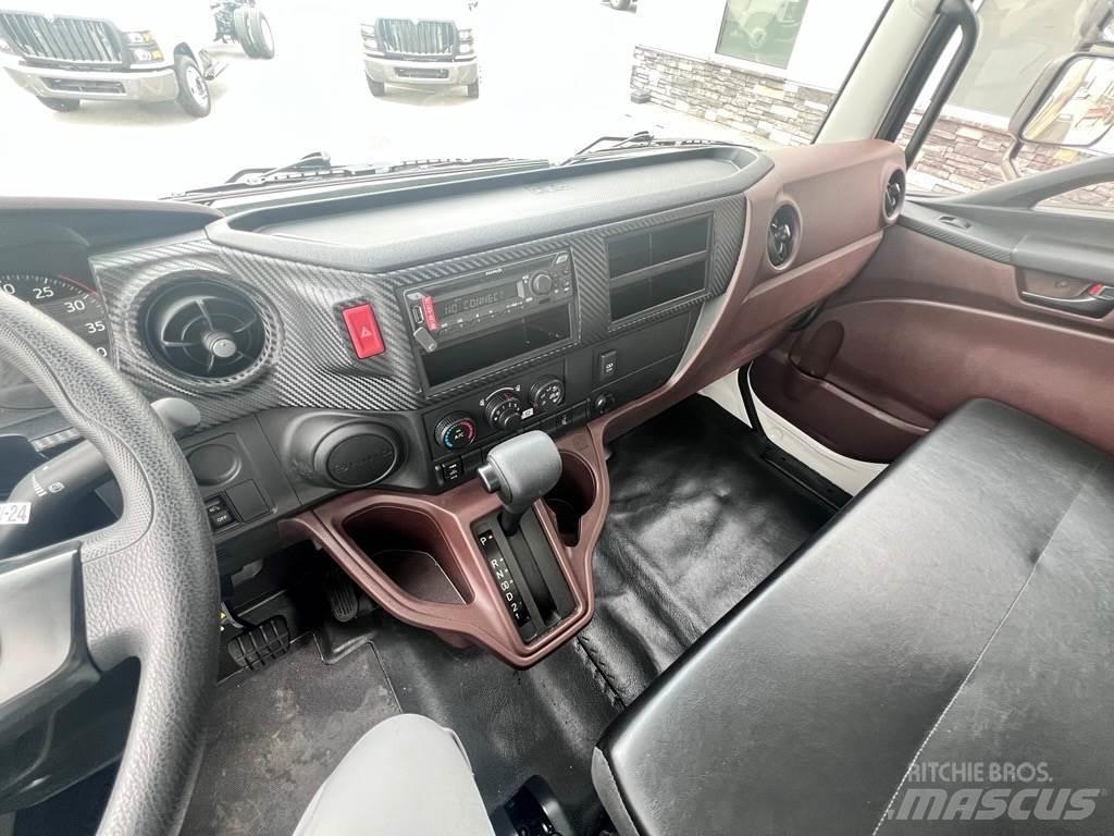 Hino L6 Фургони