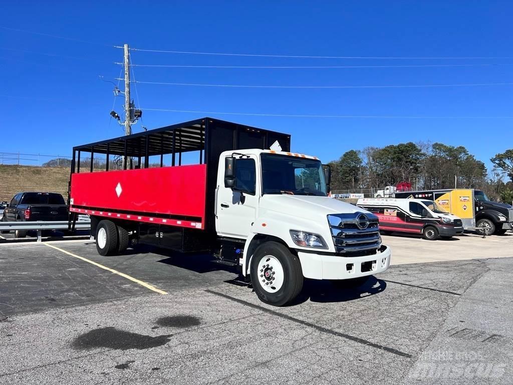 Hino L7 Вантажівки-цистерни