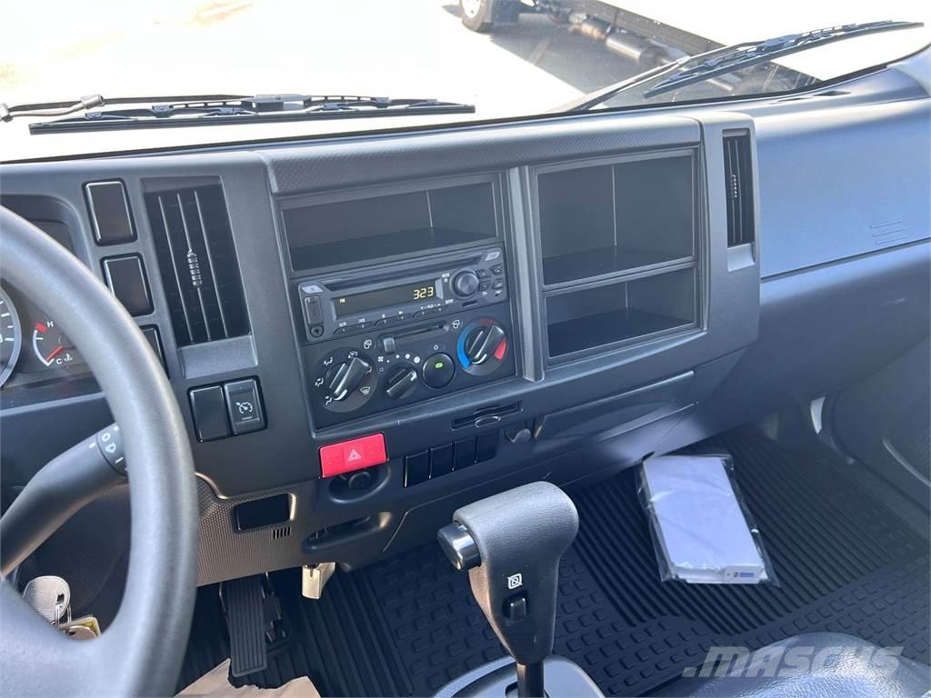 Isuzu NPR Пікапи / Бічне розвантаження