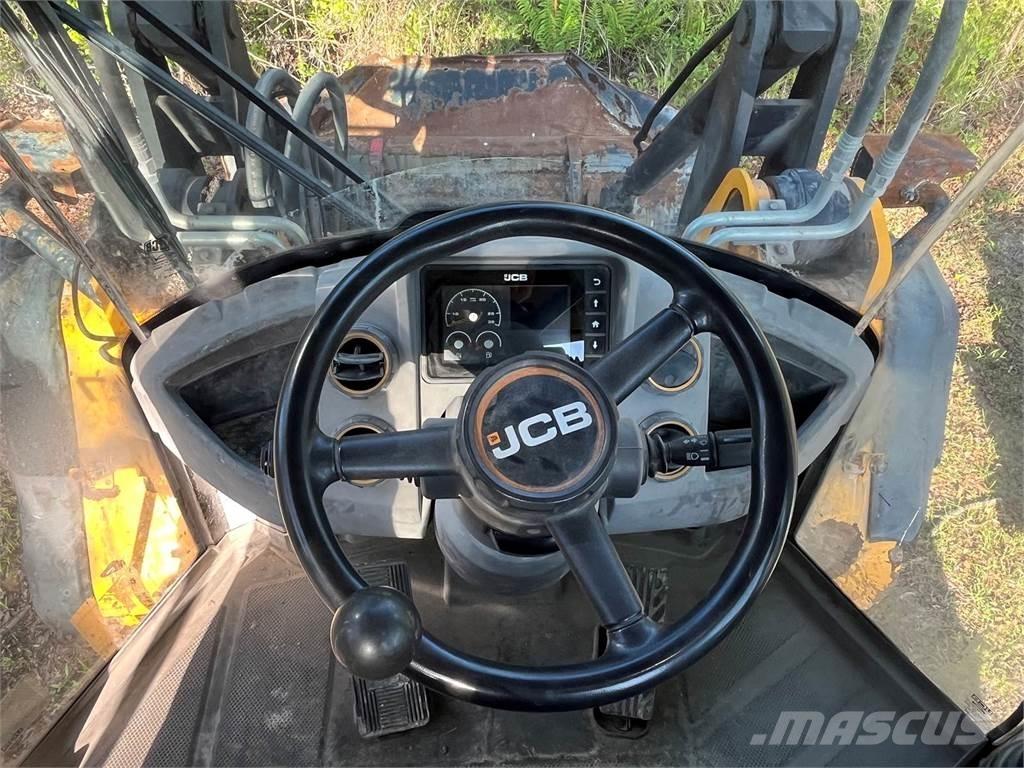JCB 427HT Фронтальні навантажувачі