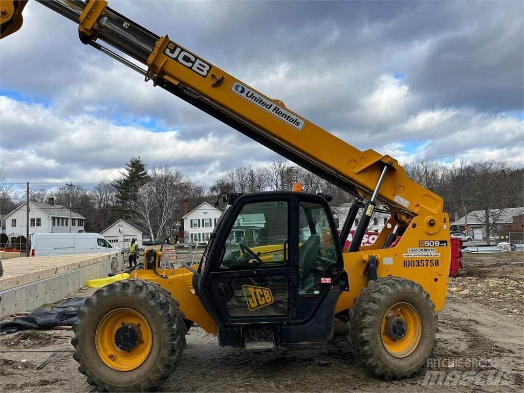 JCB 509-42 Телескопічні навантажувачі