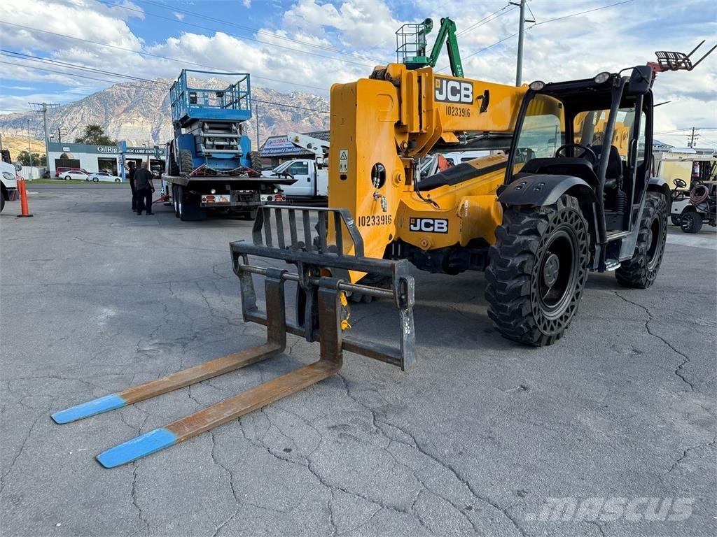 JCB 509-42 Телескопічні навантажувачі