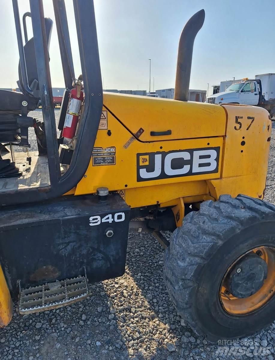 JCB 940 Інше