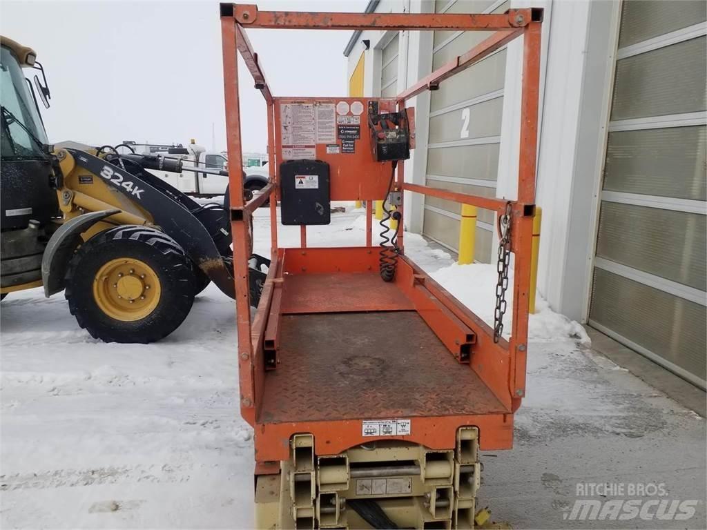 JLG 1932RS Підйомники-ножиці
