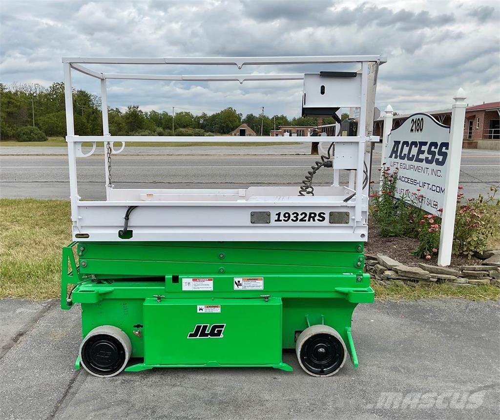 JLG 1932RS Підйомники-ножиці