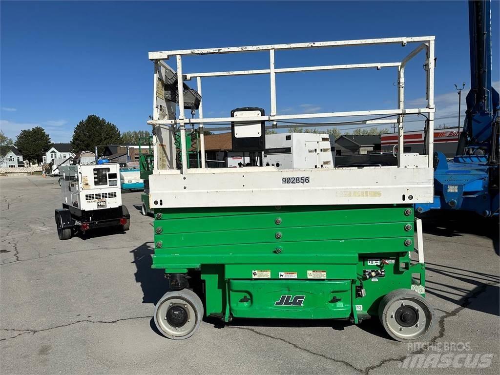 JLG 2632ES Підйомники-ножиці