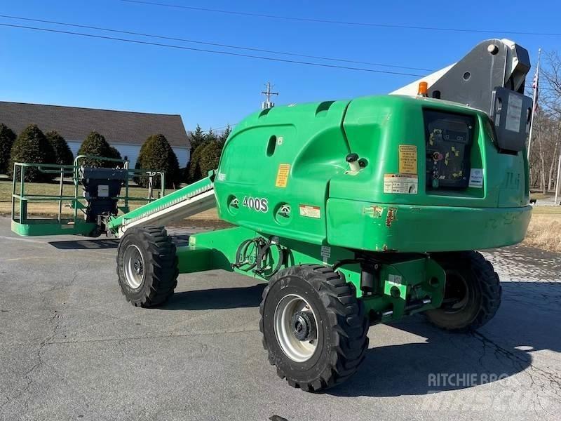 JLG 400S Телескопічні підйомники