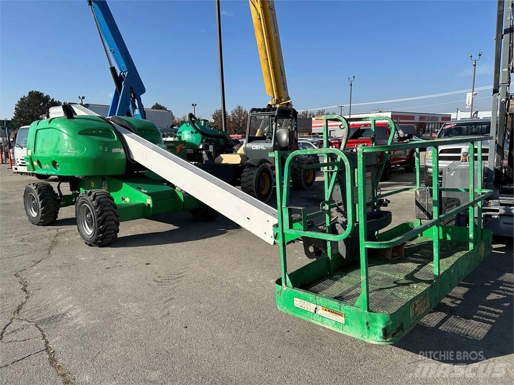 JLG 400S Телескопічні підйомники