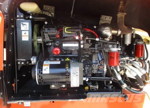 JLG 450AJ Інші підйомники і платформи