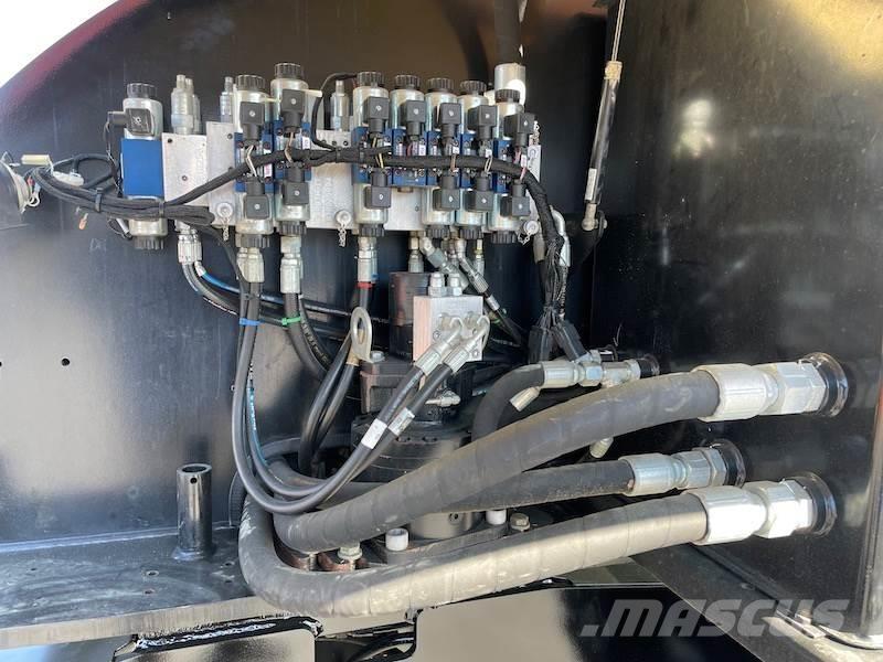 JLG 460SJ Телескопічні підйомники