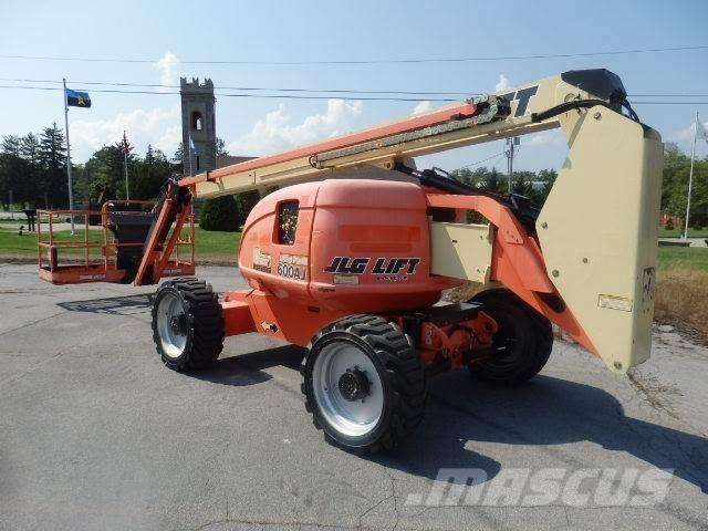 JLG 600AJ Інші підйомники і платформи