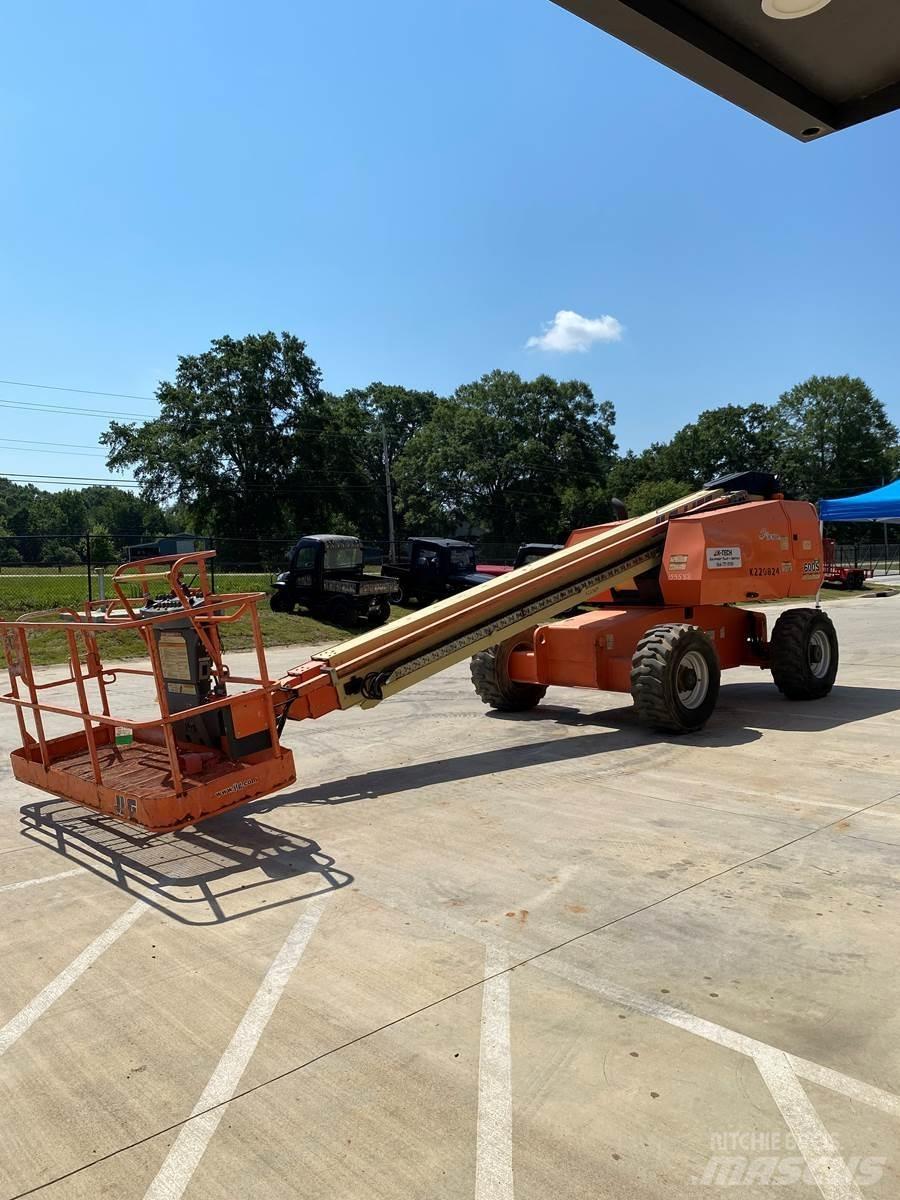 JLG 600S Телескопічні підйомники