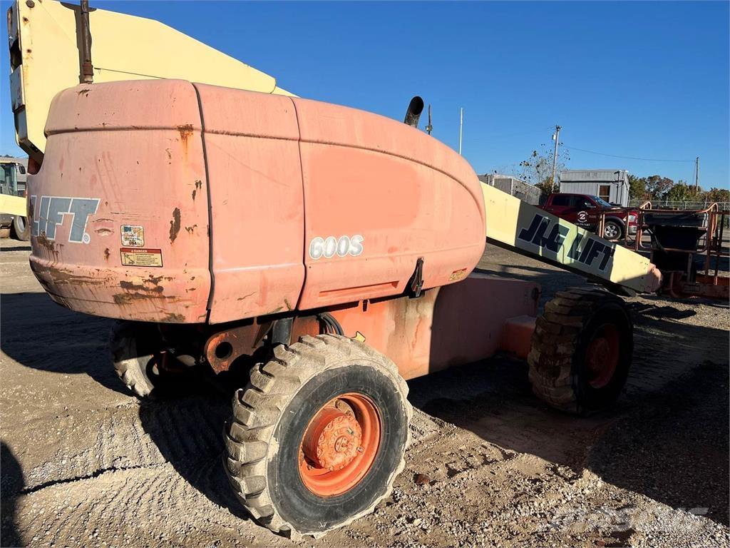 JLG 600S Інші підйомники і платформи