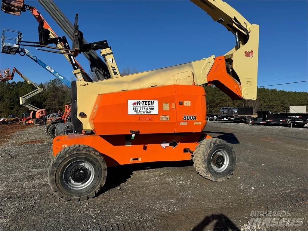 JLG 800A Інші підйомники і платформи