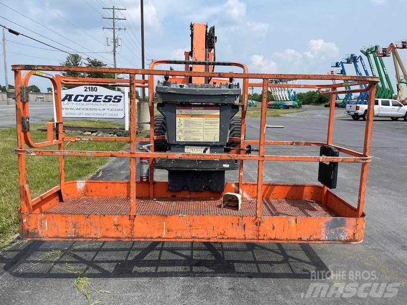 JLG 800AJ Інші підйомники і платформи