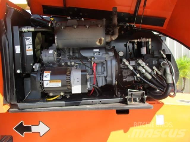 JLG 860SJ Інші підйомники і платформи