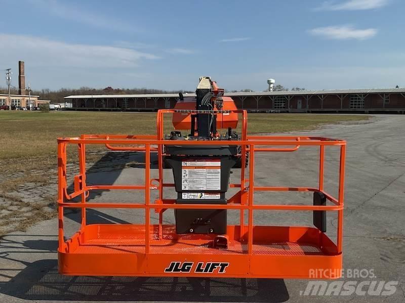 JLG 860SJ Телескопічні підйомники