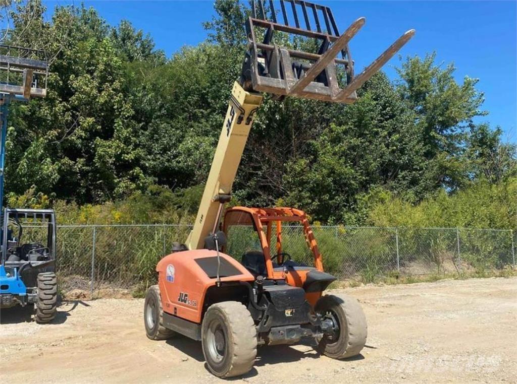 JLG G5-18A Телескопічні навантажувачі
