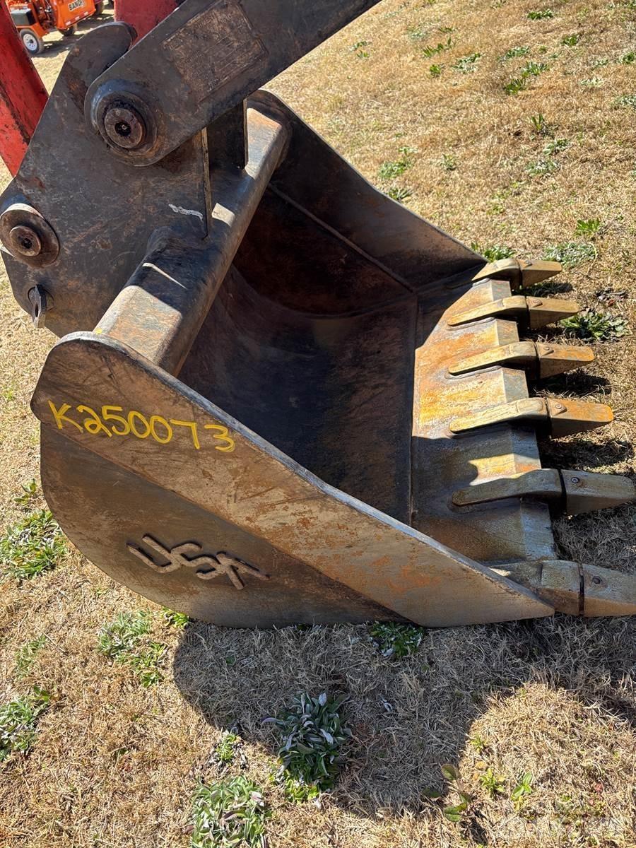 Kubota  Ковші