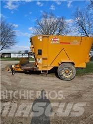 Kuhn 5144 Завантажувачі змішувальних машин